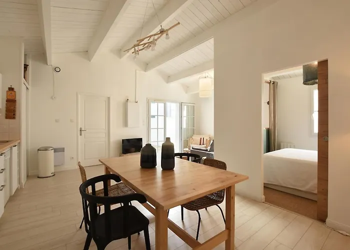 472 Boheme Au Coeur Du Village Villa